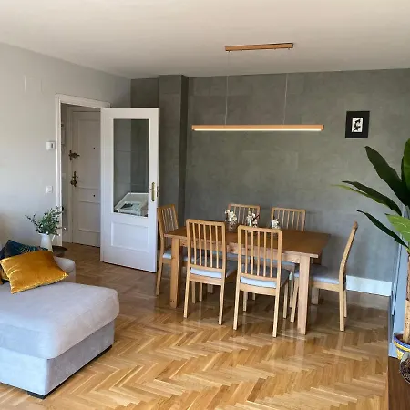 Apartamento Ideal A La Entrada De Salamanca !!! Santa Marta de Tormes Buitenkant foto